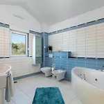 וילה Luxury Lovric With Private Heated Pool, Jacuzzi, Sauna And Private Tavern Tugare