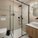 Luxury Lovric With Private Heated Pool, Jacuzzi, Sauna And Private Tavern Tugare