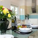Luxury Lovric With Private Heated Pool, Jacuzzi, Sauna And Private Tavern * Tugare