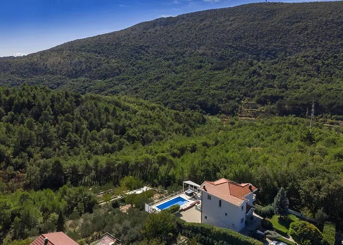Villa Luxury Lovric With Private Heated Pool, Jacuzzi, Sauna And Private Tavern