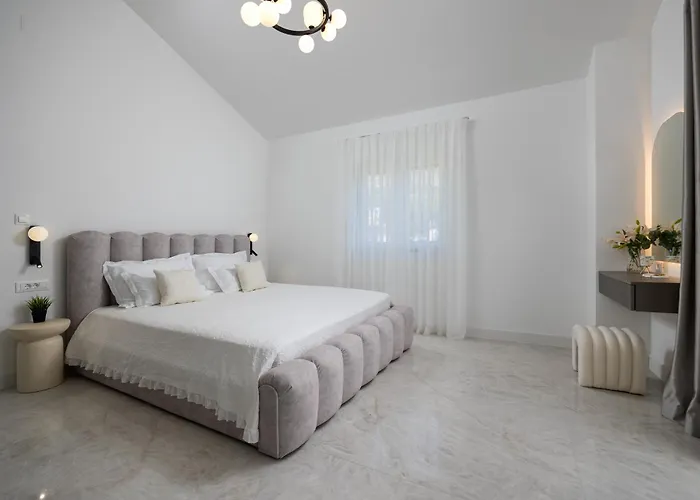 Villa Luxury Lovric With Private Heated Pool, Jacuzzi, Sauna And Private Tavern