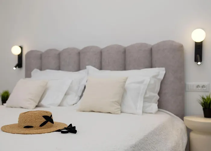 Luxury Lovric With Private Heated Pool, Jacuzzi, Sauna And Private Tavern Villa *